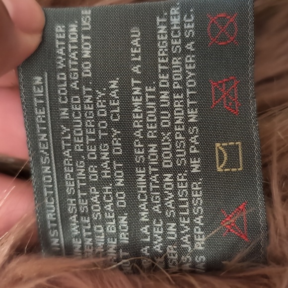 Novelti| Tan Brown Camel Toned Faux Fur Afghan Coat Button Up with Pockets - Picture 16 of 16